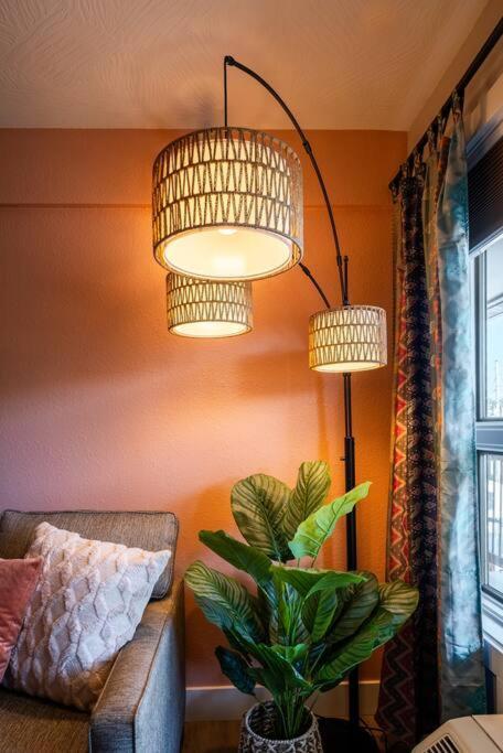Pet Friendly Boho Condo With Pool--Fitness Center--Next To The Branson Landing--Close To Convention Center And Kanakuk Eksteriør billede