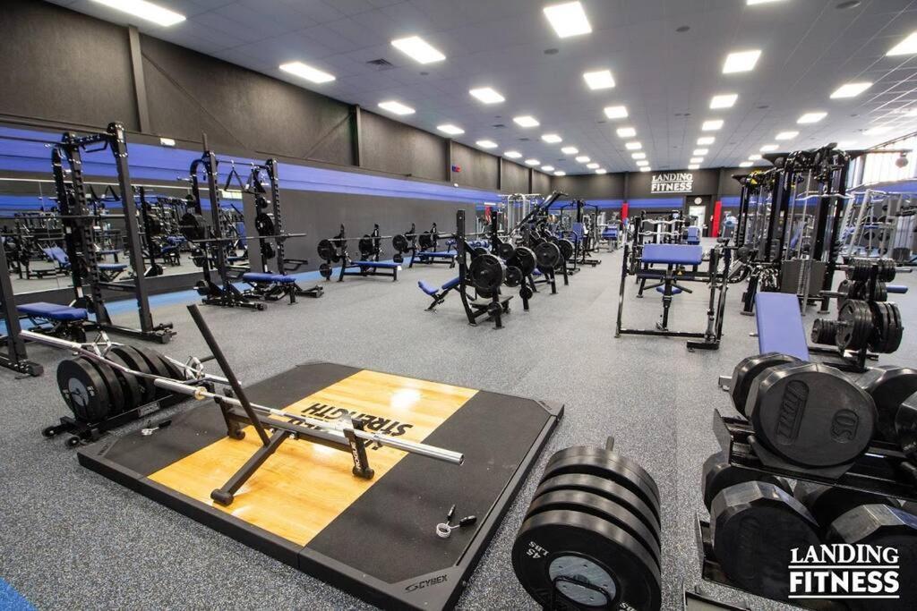 Pet Friendly Boho Condo With Pool--Fitness Center--Next To The Branson Landing--Close To Convention Center And Kanakuk Eksteriør billede